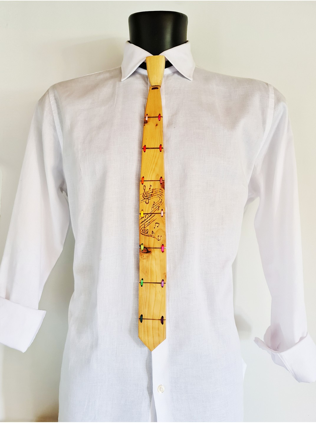 Cravatta in legno di Acacia