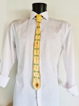 Cravatta in legno di Acacia